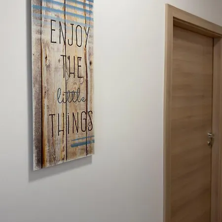 Divanovic With Sea View *