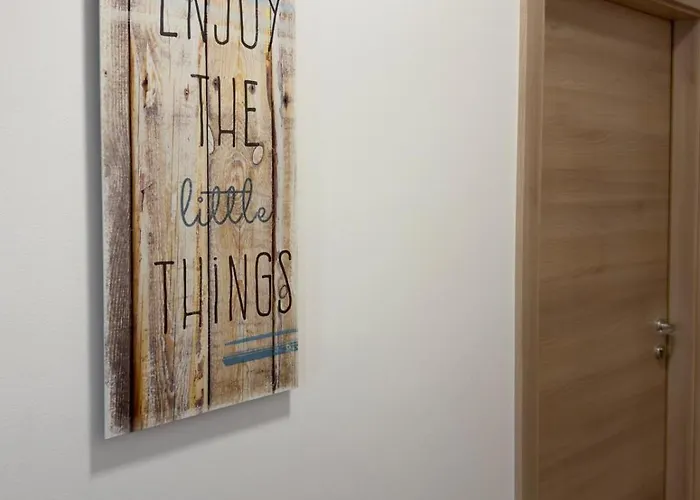 Divanovic With Sea View *