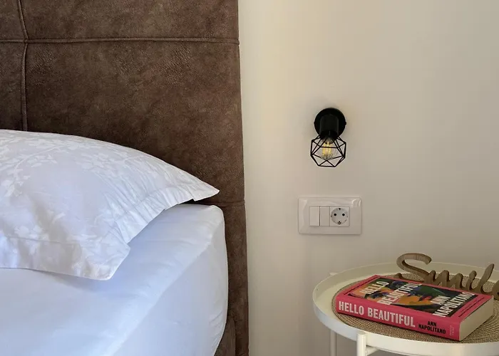 Divanovic With Sea View