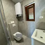 Divanovic With Sea View Apartmán